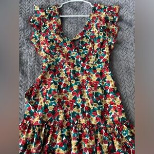 Women’s floral dress M